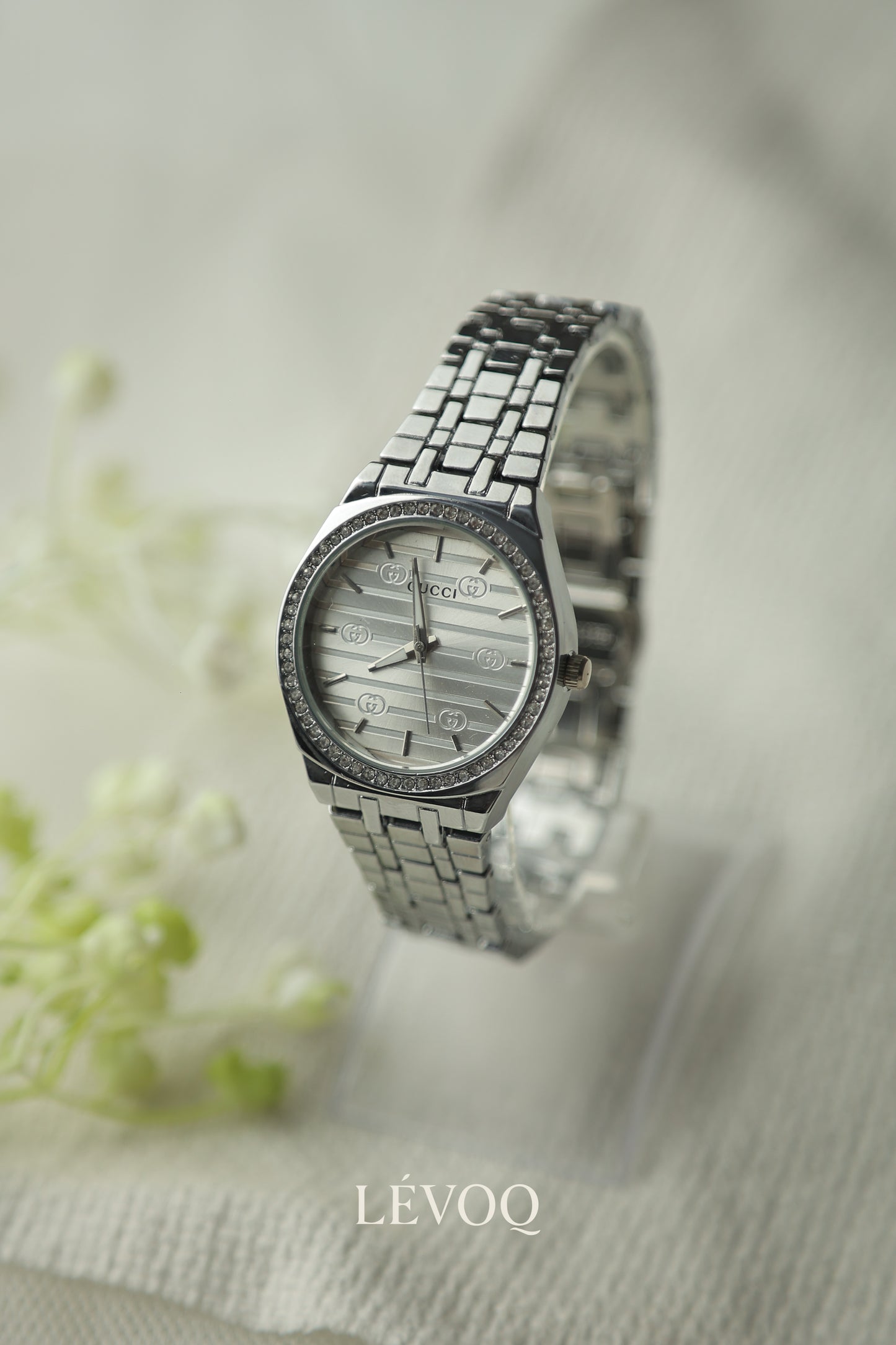 Gucci timeless Silver