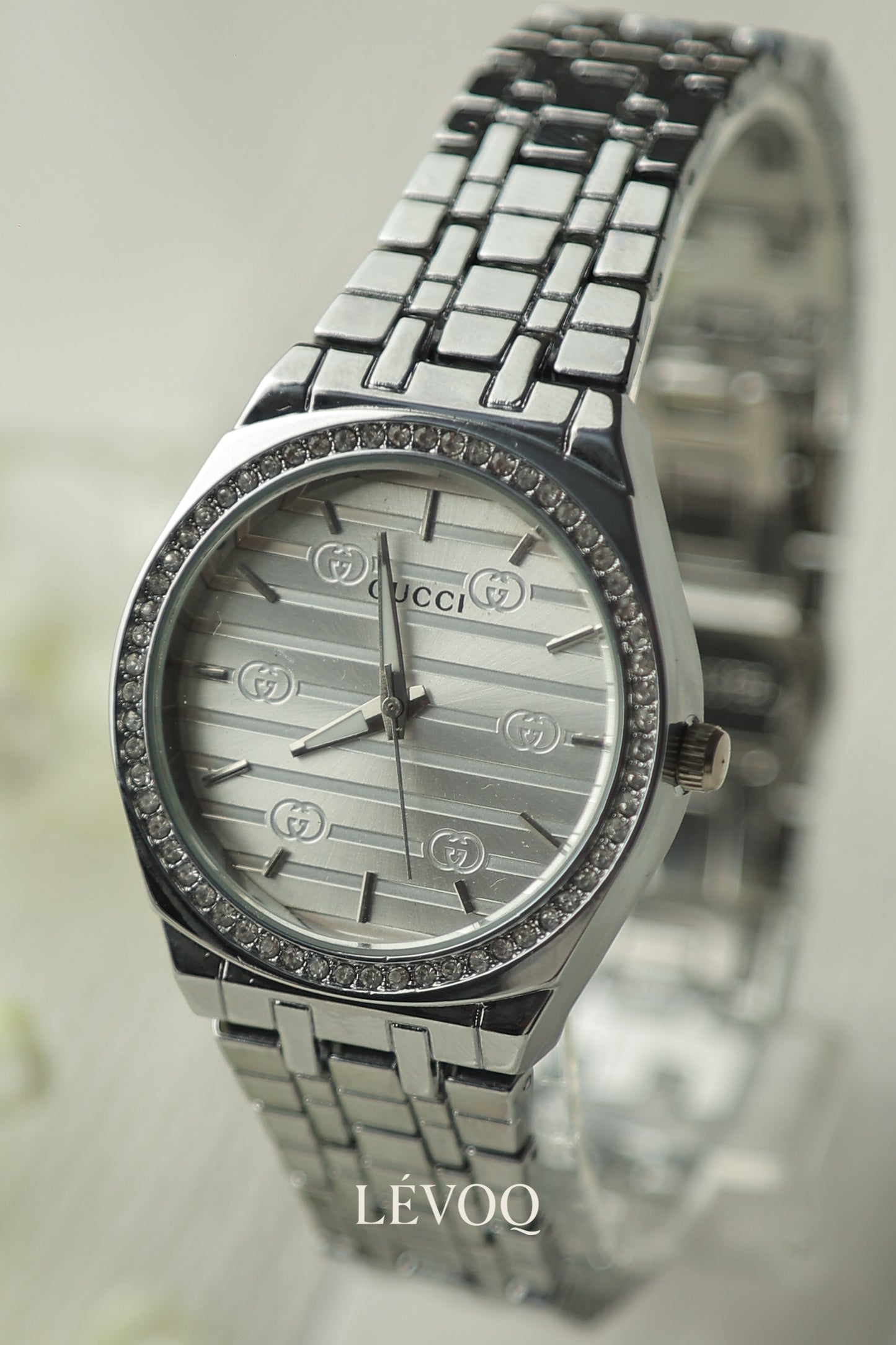 Gucci timeless Silver